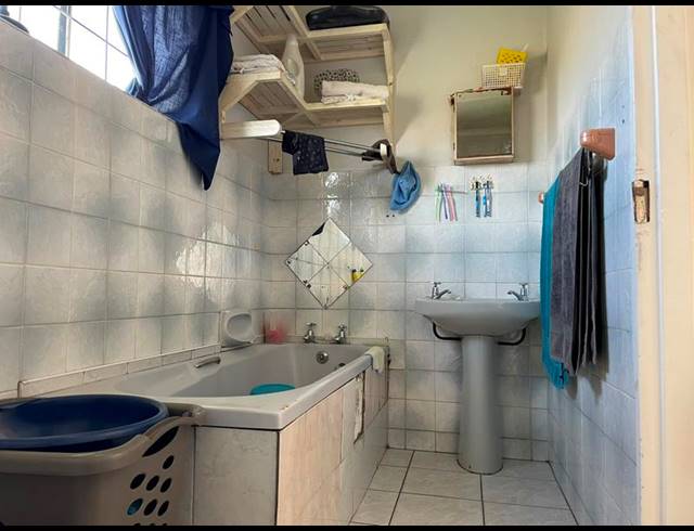 4 BEDROOM HOUSE FOR SALE IN ALGOA PARK